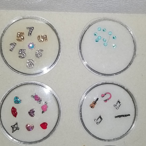 Locket Charms - Picture 4 of 14